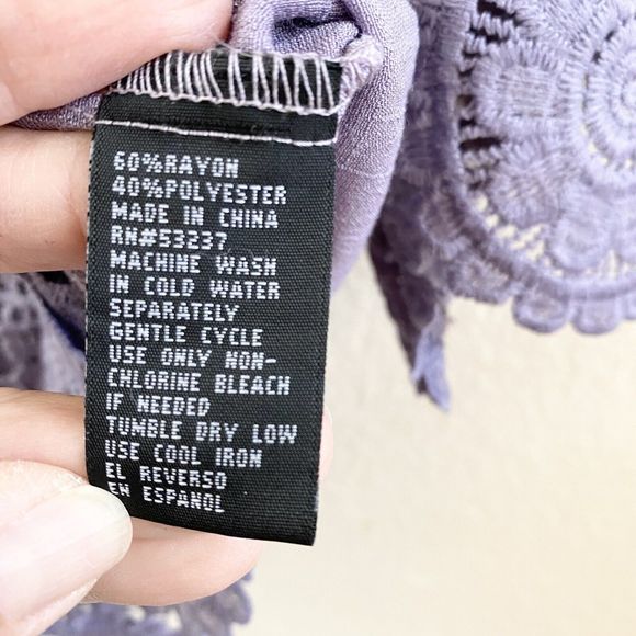 Unique Spectrum EUC Lavendar Blouse (Says Sz 2X but fits like 1X) - Picture 6 of 9